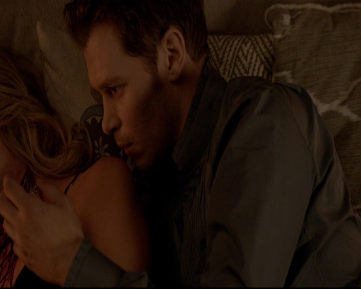 VampireDiariesWorld-dot-nl_TheOriginals_3x09Savior2269.jpg