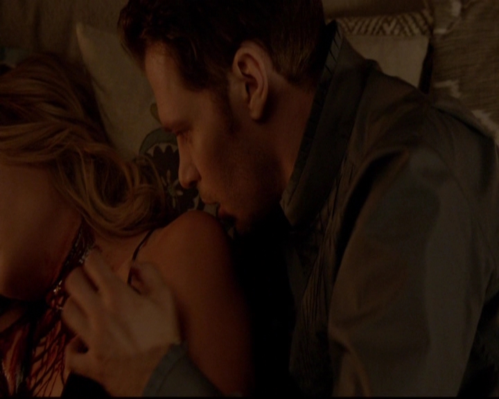 VampireDiariesWorld-dot-nl_TheOriginals_3x09Savior2270.jpg