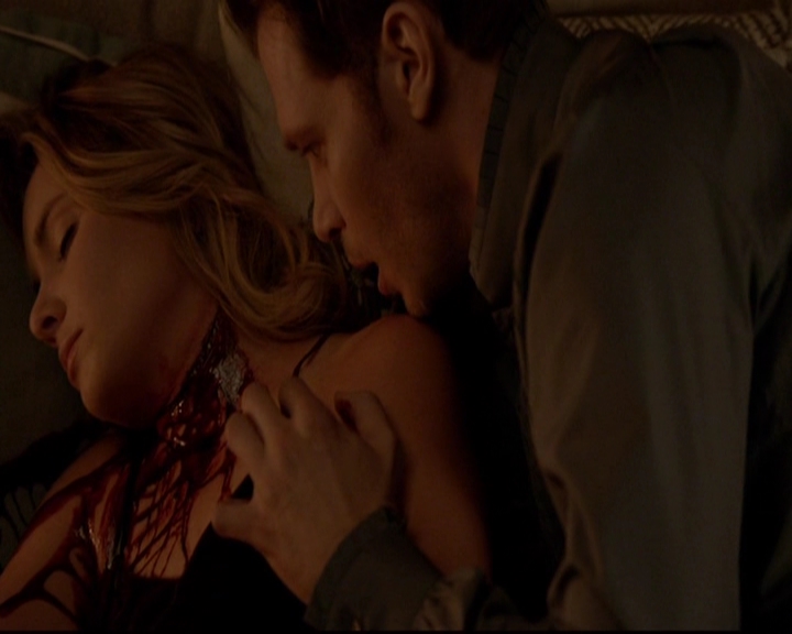 VampireDiariesWorld-dot-nl_TheOriginals_3x09Savior2271.jpg