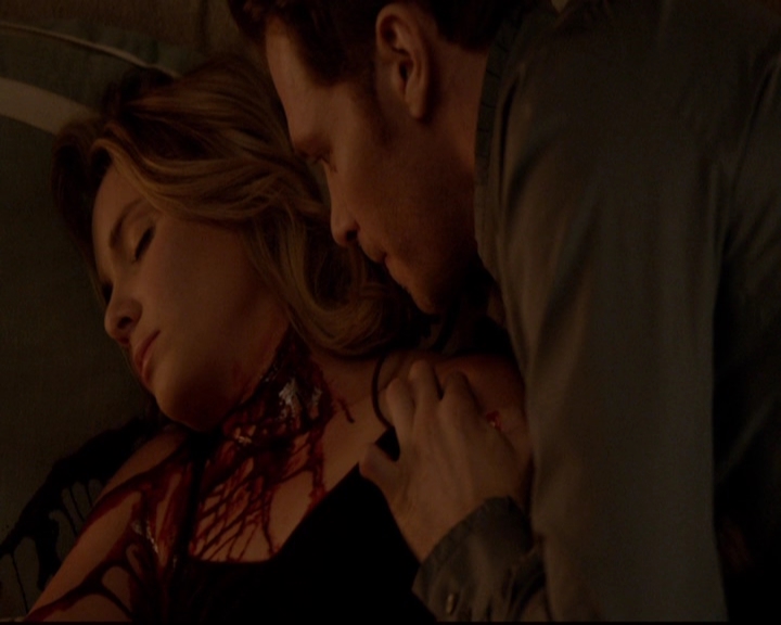 VampireDiariesWorld-dot-nl_TheOriginals_3x09Savior2272.jpg