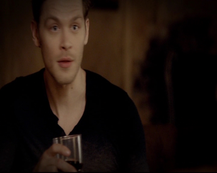 VampireDiariesWorld-dot-nl_TheOriginals_3x10AGhostAlongTheMississippi0019.jpg