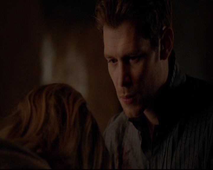 VampireDiariesWorld-dot-nl_TheOriginals_3x10AGhostAlongTheMississippi0130.jpg