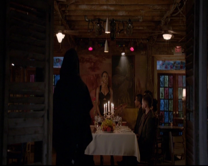 VampireDiariesWorld-dot-nl_TheOriginals_3x11WildAtHeart0032.jpg