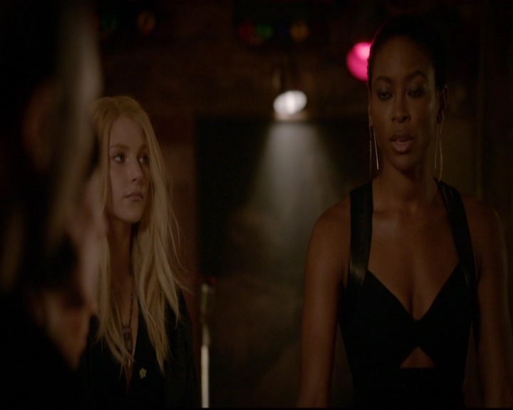VampireDiariesWorld-dot-nl_TheOriginals_3x11WildAtHeart0148.jpg