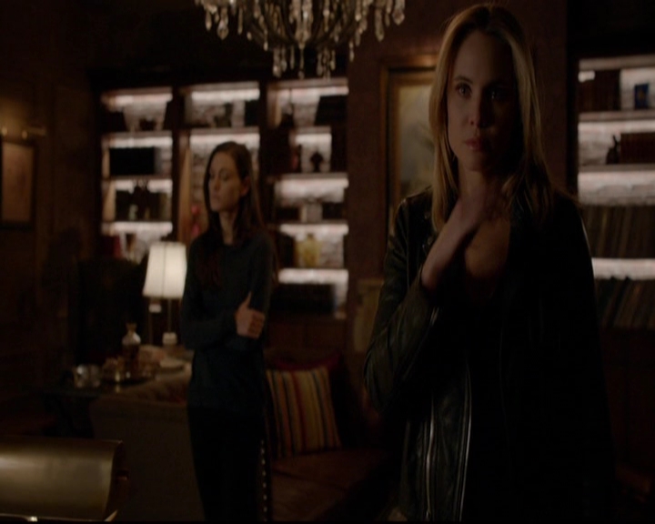 VampireDiariesWorld-dot-nl_TheOriginals_3x11WildAtHeart1904.jpg