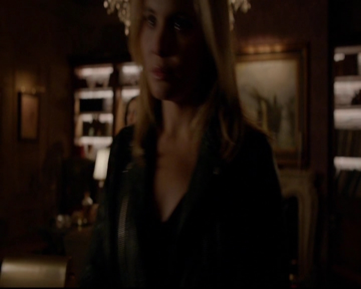 VampireDiariesWorld-dot-nl_TheOriginals_3x11WildAtHeart1905.jpg