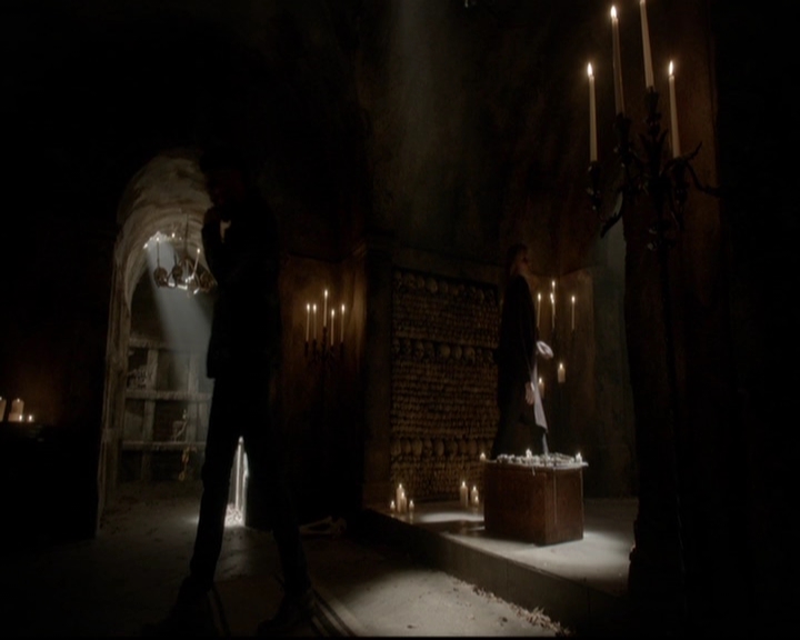 VampireDiariesWorld-dot-nl_TheOriginals_3x12DeadAngels0021.jpg