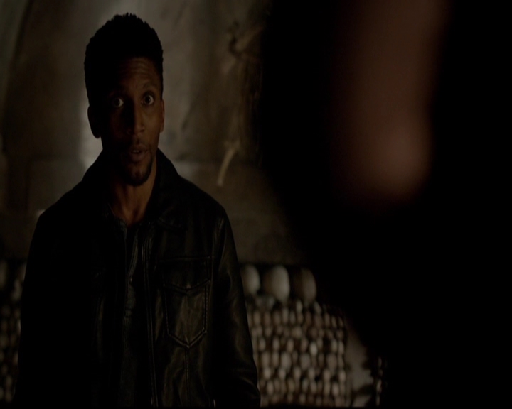 VampireDiariesWorld-dot-nl_TheOriginals_3x12DeadAngels0043.jpg