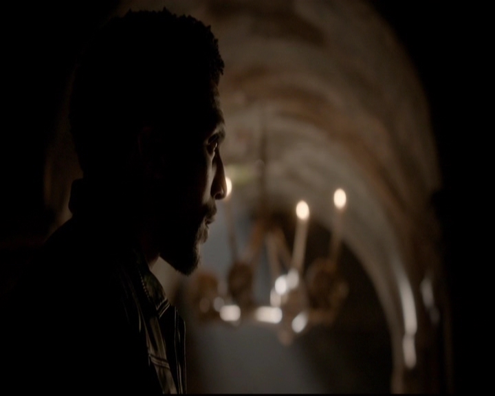 VampireDiariesWorld-dot-nl_TheOriginals_3x12DeadAngels0052.jpg