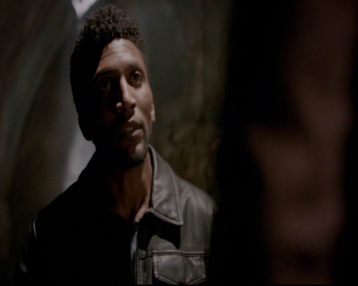 VampireDiariesWorld-dot-nl_TheOriginals_3x12DeadAngels0061.jpg