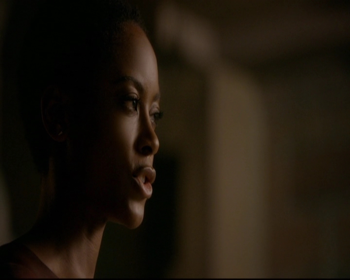 VampireDiariesWorld-dot-nl_TheOriginals_3x12DeadAngels0119.jpg