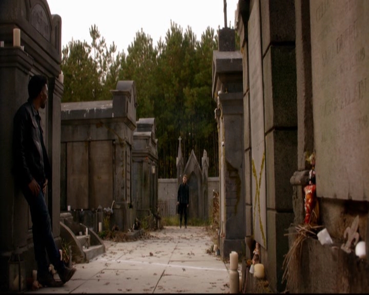 VampireDiariesWorld-dot-nl_TheOriginals_3x12DeadAngels0188.jpg