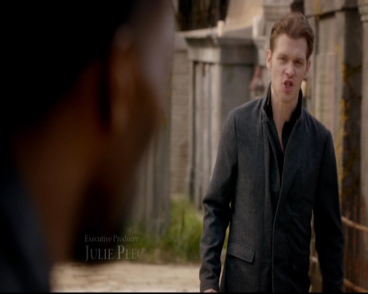 VampireDiariesWorld-dot-nl_TheOriginals_3x12DeadAngels0195.jpg