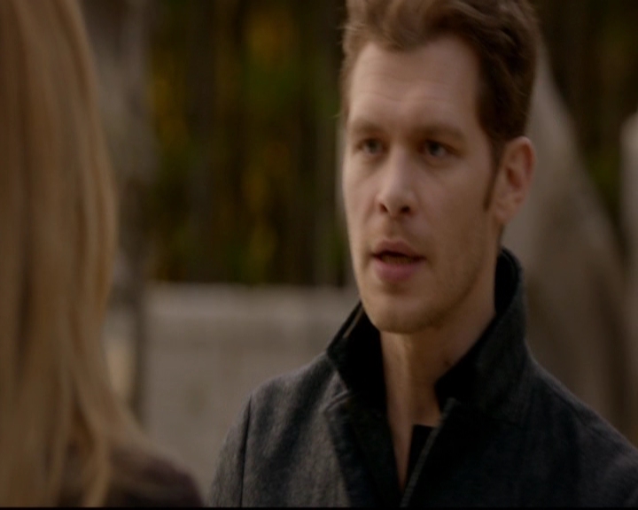 VampireDiariesWorld-dot-nl_TheOriginals_3x12DeadAngels0258.jpg