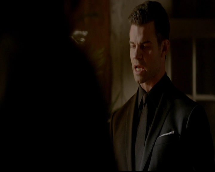 VampireDiariesWorld-dot-nl_TheOriginals_3x12DeadAngels0320.jpg