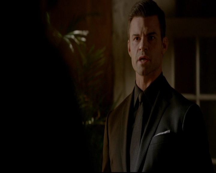 VampireDiariesWorld-dot-nl_TheOriginals_3x12DeadAngels0325.jpg