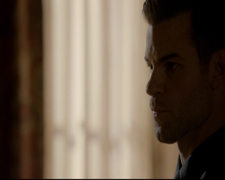 VampireDiariesWorld-dot-nl_TheOriginals_3x12DeadAngels0328.jpg