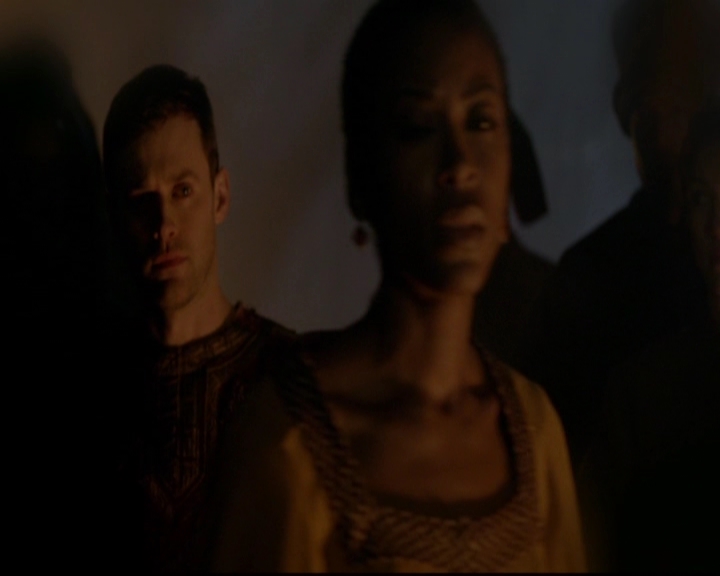 VampireDiariesWorld-dot-nl_TheOriginals_3x12DeadAngels0394.jpg