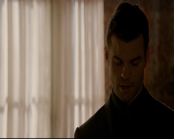 VampireDiariesWorld-dot-nl_TheOriginals_3x12DeadAngels0397.jpg