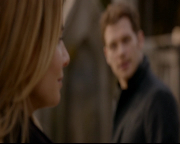 VampireDiariesWorld-dot-nl_TheOriginals_3x12DeadAngels0494.jpg