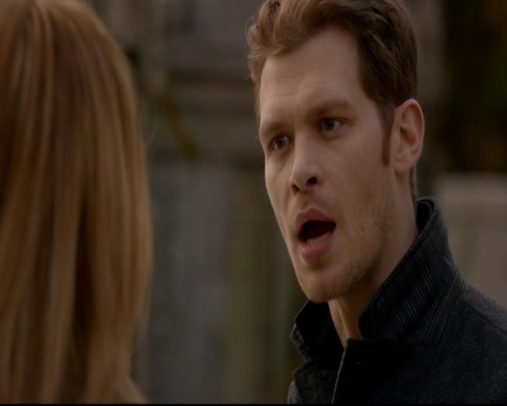 VampireDiariesWorld-dot-nl_TheOriginals_3x12DeadAngels0515.jpg