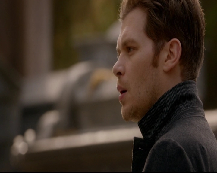 VampireDiariesWorld-dot-nl_TheOriginals_3x12DeadAngels0524.jpg