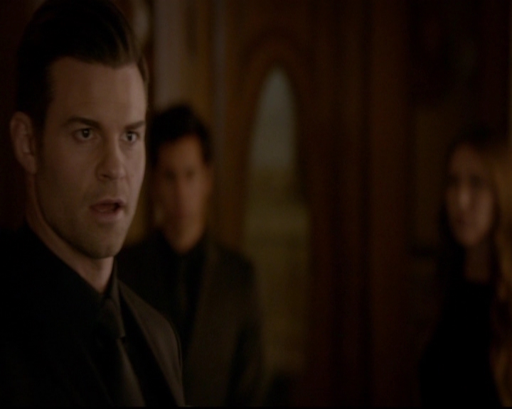 VampireDiariesWorld-dot-nl_TheOriginals_3x12DeadAngels0612.jpg