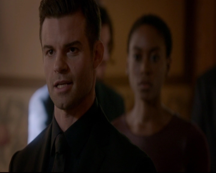 VampireDiariesWorld-dot-nl_TheOriginals_3x12DeadAngels0619.jpg