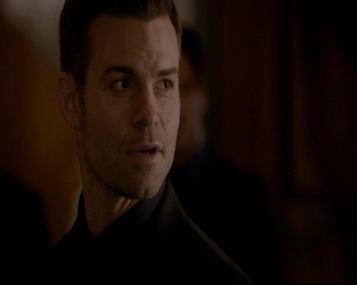 VampireDiariesWorld-dot-nl_TheOriginals_3x12DeadAngels0628.jpg