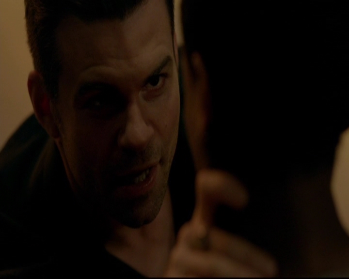 VampireDiariesWorld-dot-nl_TheOriginals_3x12DeadAngels1188.jpg