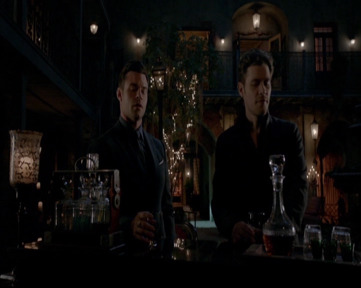 VampireDiariesWorld-dot-nl_TheOriginals_3x12DeadAngels2167.jpg