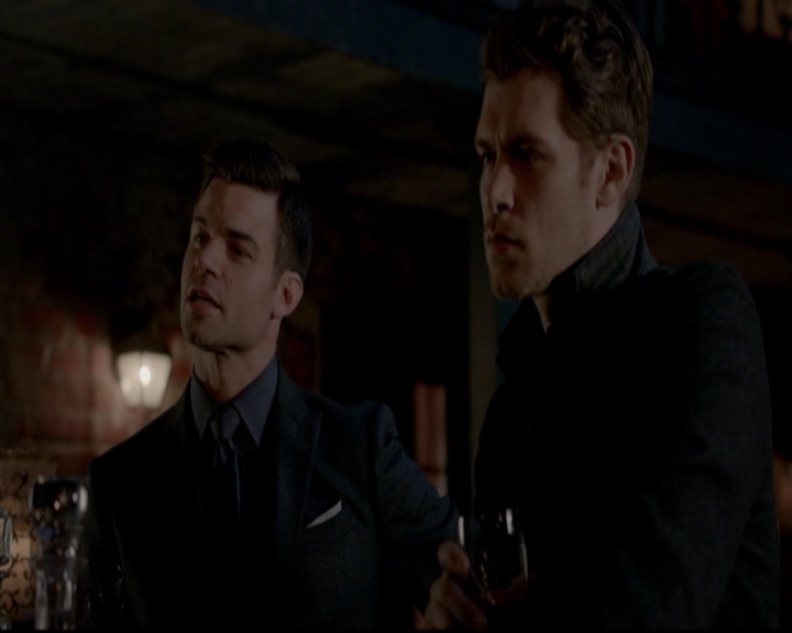 VampireDiariesWorld-dot-nl_TheOriginals_3x12DeadAngels2180.jpg