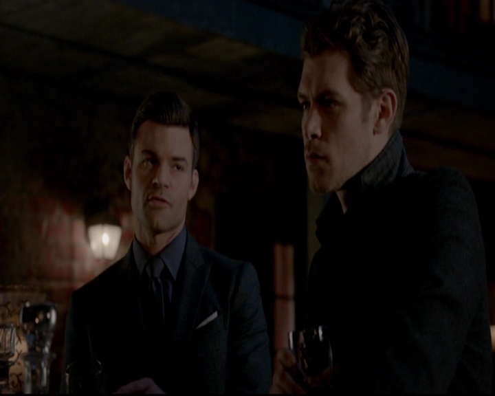 VampireDiariesWorld-dot-nl_TheOriginals_3x12DeadAngels2182.jpg