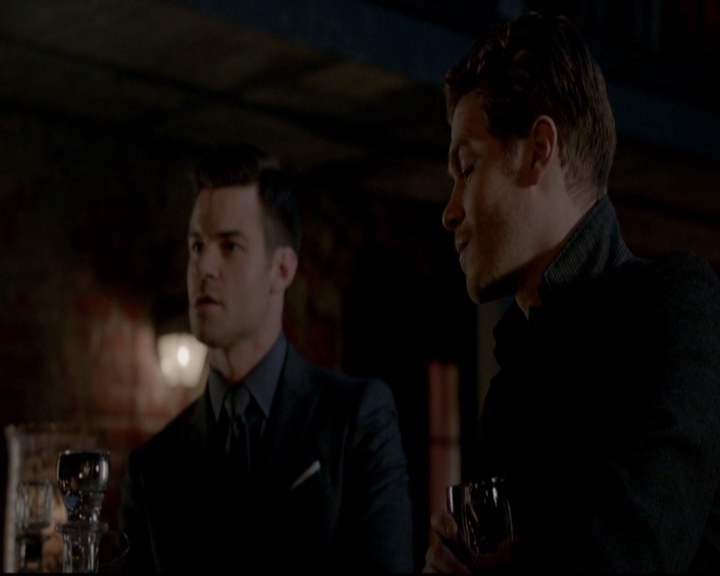 VampireDiariesWorld-dot-nl_TheOriginals_3x12DeadAngels2185.jpg