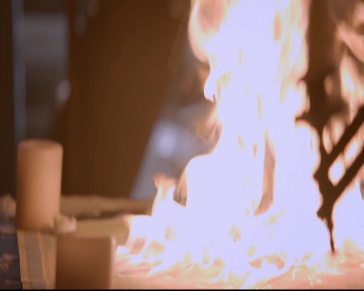 VampireDiariesWorld-dot-nl_TheOriginals_3x13HeartShapedBox0151.jpg VampireDiariesWorld-dot-nl_TheOriginals_3x13HeartShapedBox0151.jpg