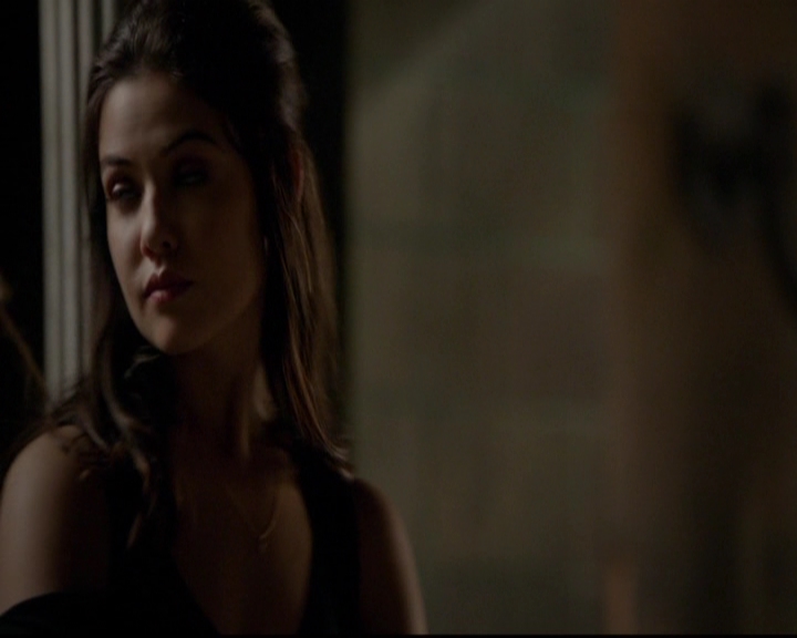 VampireDiariesWorld-dot-nl_TheOriginals_3x13HeartShapedBox0206.jpg