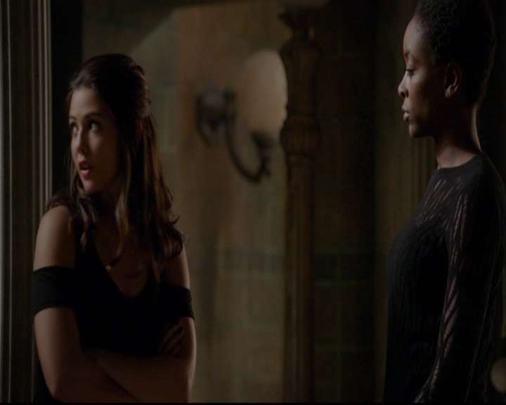 VampireDiariesWorld-dot-nl_TheOriginals_3x13HeartShapedBox0222.jpg