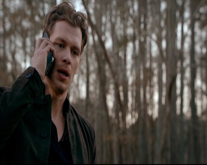 VampireDiariesWorld-dot-nl_TheOriginals_3x13HeartShapedBox0422.jpg