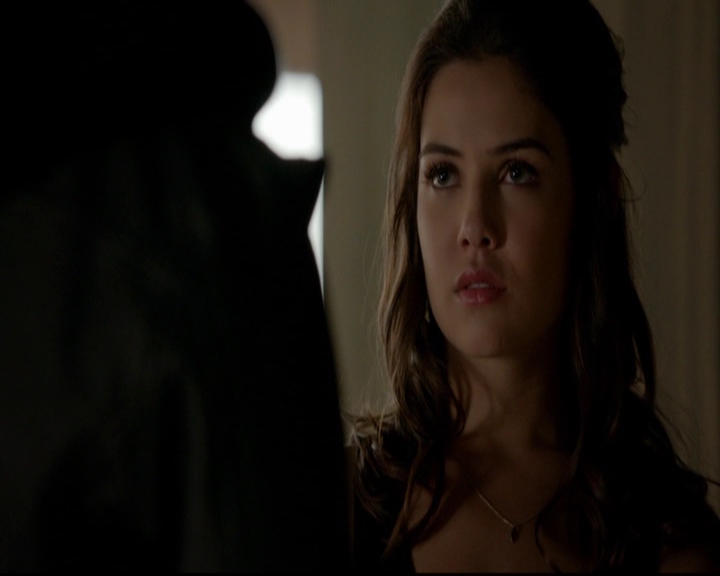 VampireDiariesWorld-dot-nl_TheOriginals_3x13HeartShapedBox0480.jpg