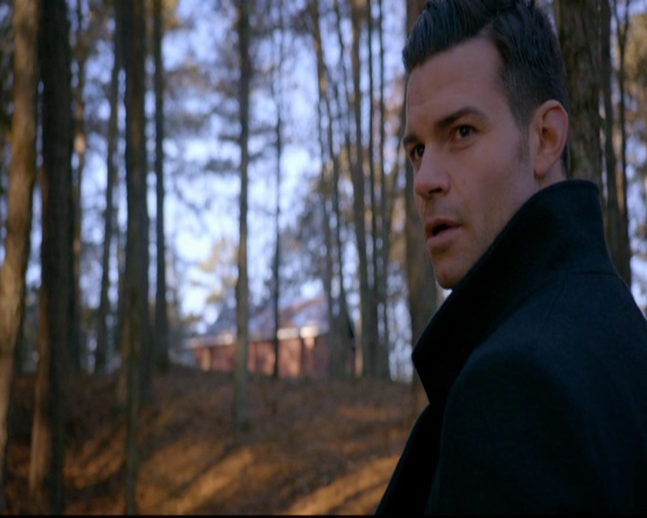 VampireDiariesWorld-dot-nl_TheOriginals_3x13HeartShapedBox0666.jpg