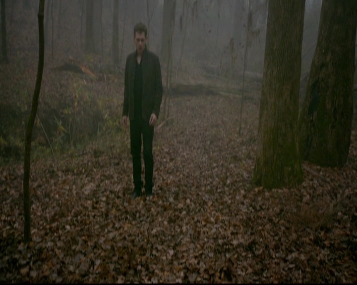 VampireDiariesWorld-dot-nl_TheOriginals_3x13HeartShapedBox0713.jpg