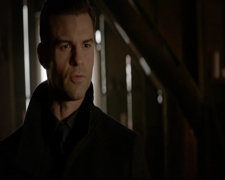 VampireDiariesWorld-dot-nl_TheOriginals_3x13HeartShapedBox0845.jpg