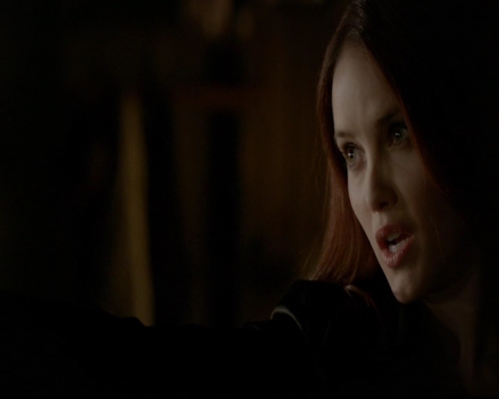 VampireDiariesWorld-dot-nl_TheOriginals_3x13HeartShapedBox0859.jpg