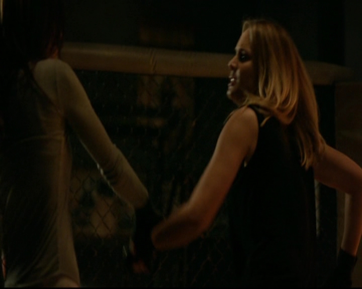 VampireDiariesWorld-dot-nl_TheOriginals_3x13HeartShapedBox1388.jpg VampireDiariesWorld-dot-nl_TheOriginals_3x13HeartShapedBox1388.jpg