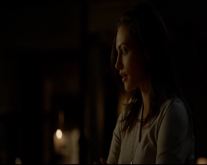 VampireDiariesWorld-dot-nl_TheOriginals_3x13HeartShapedBox1800.jpg