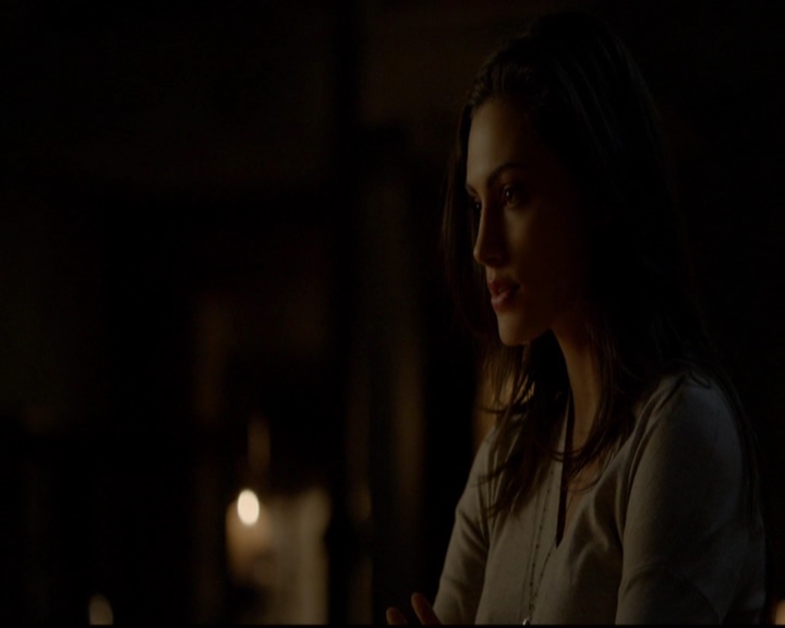 VampireDiariesWorld-dot-nl_TheOriginals_3x13HeartShapedBox1801.jpg