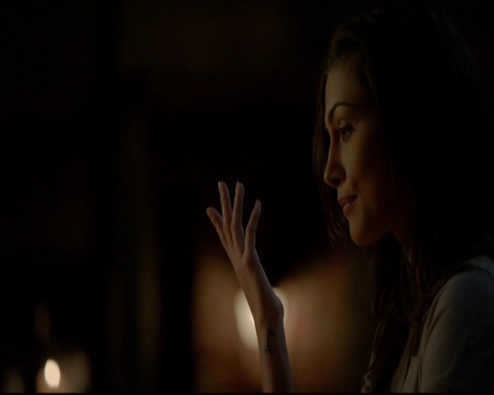 VampireDiariesWorld-dot-nl_TheOriginals_3x13HeartShapedBox1840.jpg