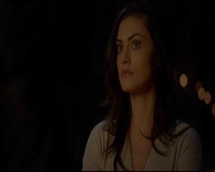 VampireDiariesWorld-dot-nl_TheOriginals_3x13HeartShapedBox1869.jpg