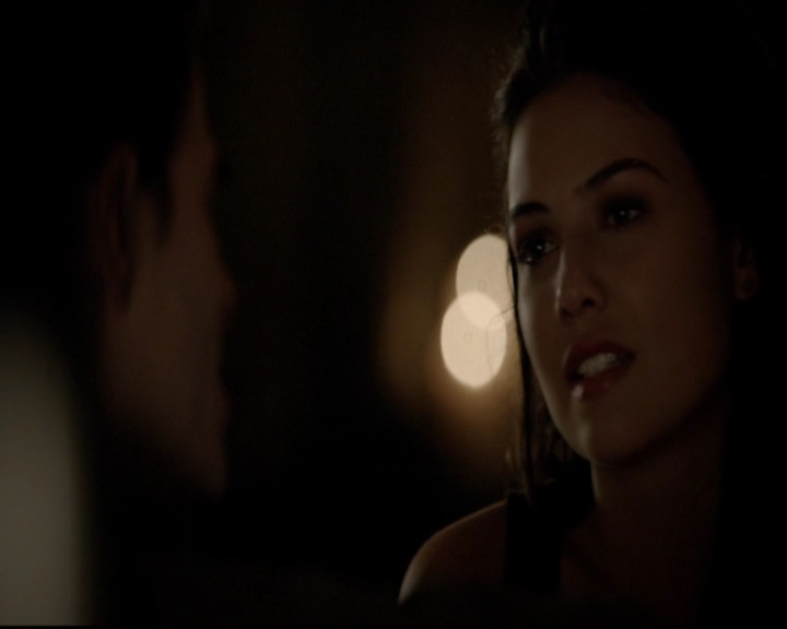 VampireDiariesWorld-dot-nl_TheOriginals_3x13HeartShapedBox1891.jpg