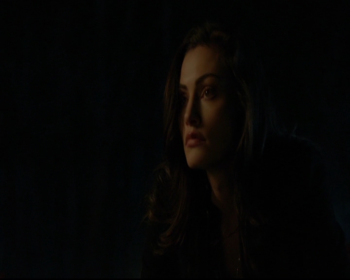 VampireDiariesWorld-dot-nl_TheOriginals_3x13HeartShapedBox1955.jpg